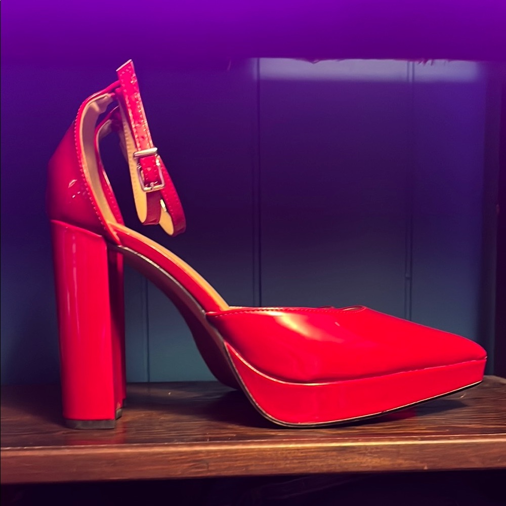 Patent Red Retro Style Pumps